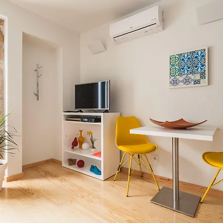 Insitu Trindade By Guestify *