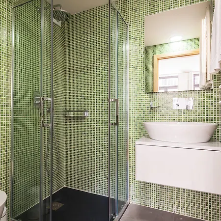 Insitu Trindade By Guestify