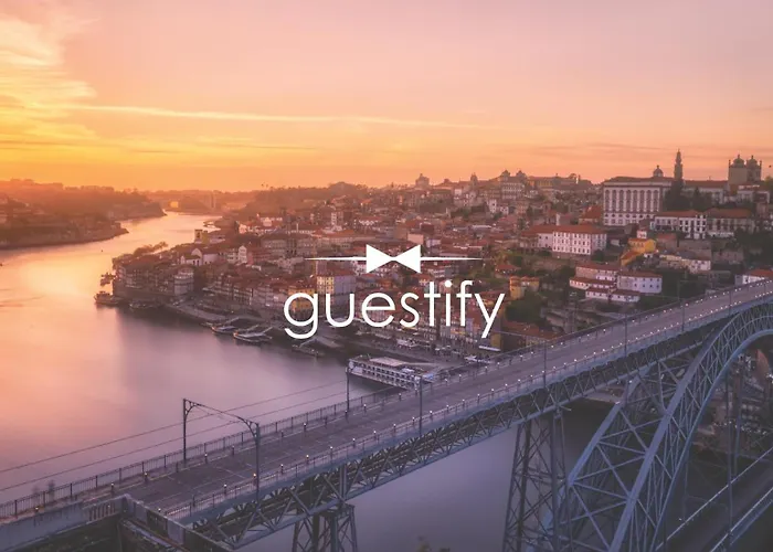 Daire Trindade By Guestify