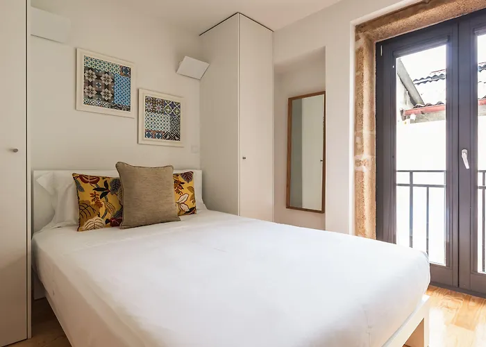 Apartment Trindade By Guestify Porto