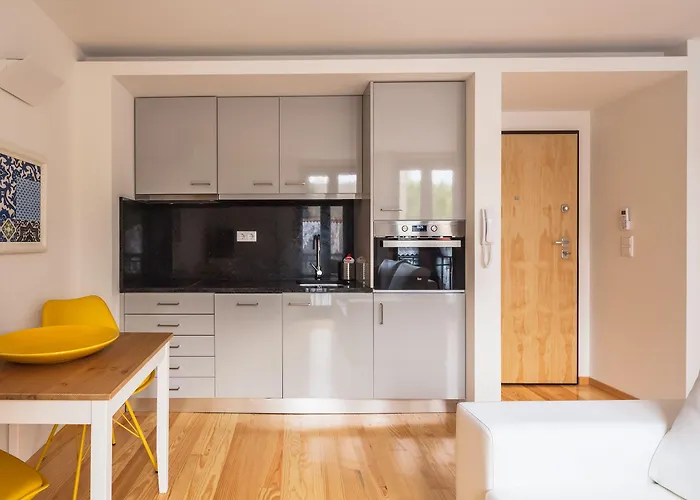 Trindade By Guestify