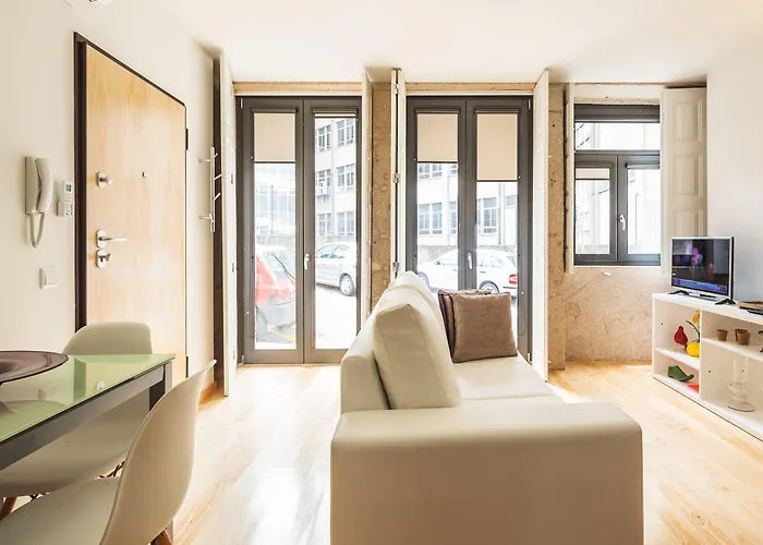 Apartment Trindade By Guestify Porto