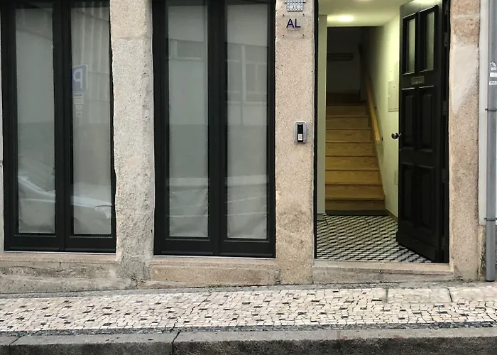 Apartment Trindade By Guestify Porto